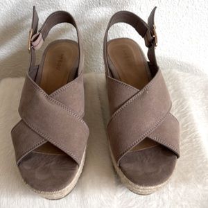 gently worn taupe/beige platforms, sandals